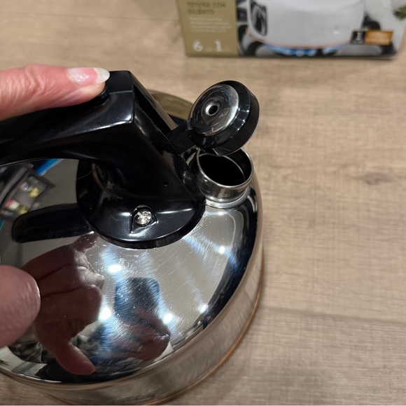Revere Ware Stainless Steel Copper Bottom 6 Cup Whistling Tea Kettle 3511217 - Picture 7 of 16